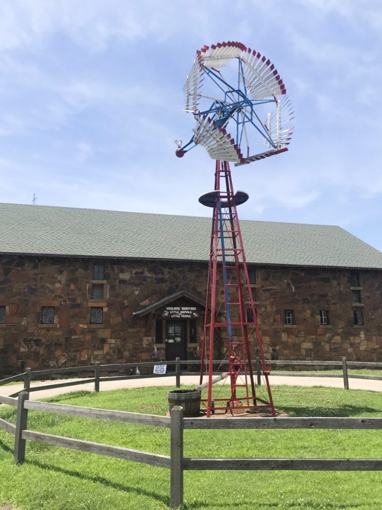 Woolaroc barn