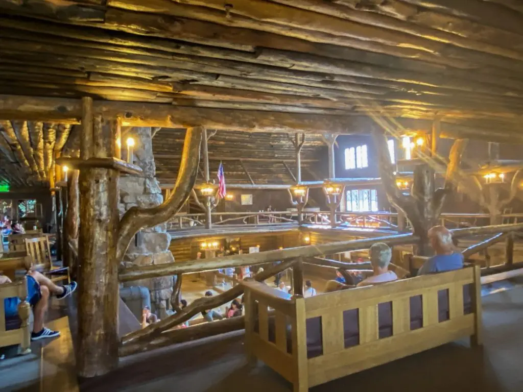 Old Faithful Inn