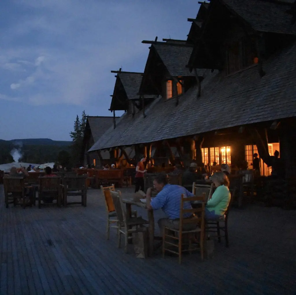 Old Faithful Inn