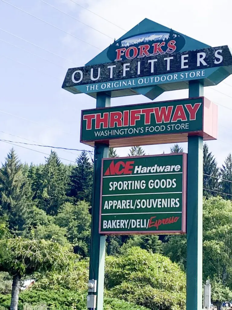 Newton's Olympic Outfitters