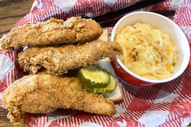 Hattie B's Hot Chicken in Nashville